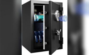 How Heavy Should a Pistol Safe Be